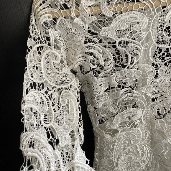 White lace mini dress | Bridal and Engagement Party | Bachelorette 😍 Nasty Gal - Picture 4 of 7